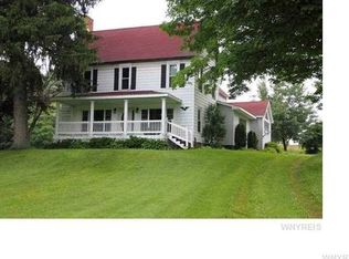 10040 Hooker Hill Rd, Perrysburg, NY 14129