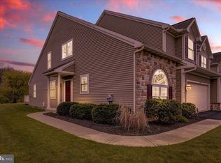 714 Rosemont Ct, Wyomissing, PA 19610