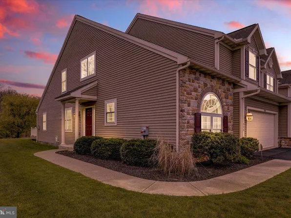 714 Rosemont Ct, Wyomissing, PA 19610