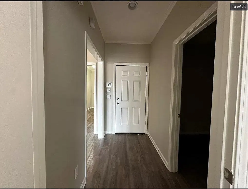 304 Courtland Dr — Photo 4