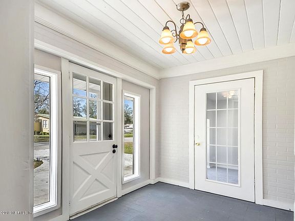 4th image of 37189 Cypress Ln