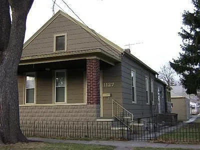 1127 3rd St photo 1