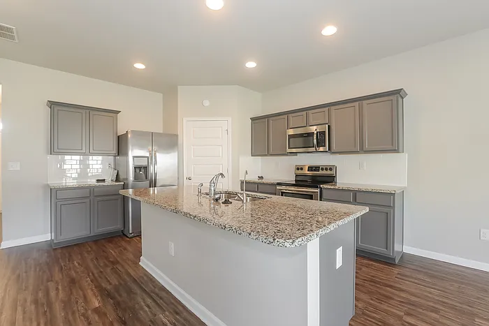 1321 Eldrick Ln — Photo 5