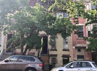 141 Lark St, Albany, NY 12210