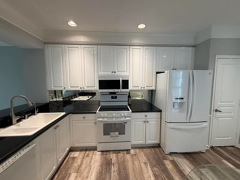 21543 Saint Andrews Grand Cir #41 — Photo 5