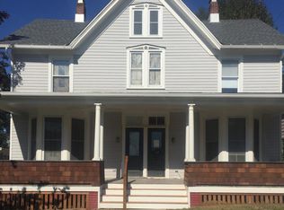 37 Ellis Pl, Ossining, NY 10562