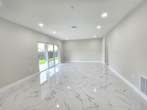 4th image of 4468 S Lake Orlando Pkwy