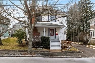 1st image of 311 Moraine St