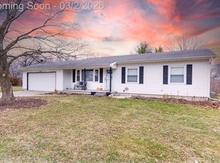 11346 Stoney Brook Dr, Grand Ledge, MI 48837