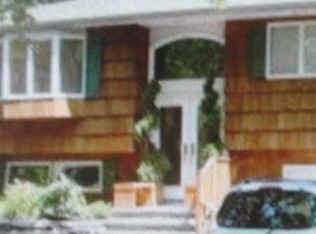 23 Terrace Dr, Huntington Station, NY 11746