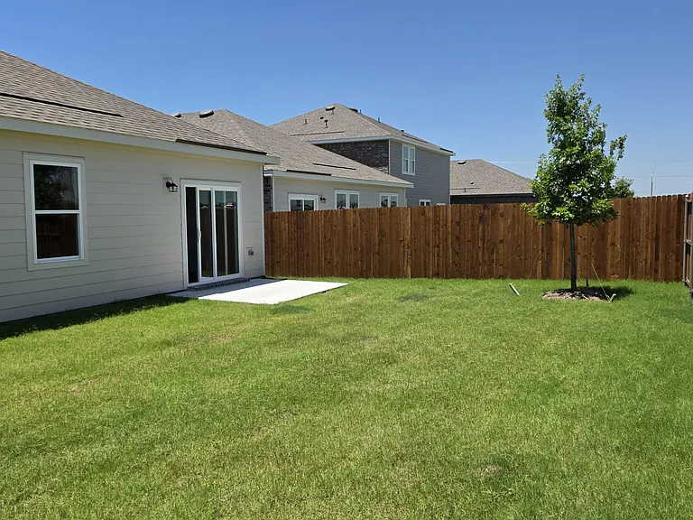 12732 Haymarket Rd — Photo 17