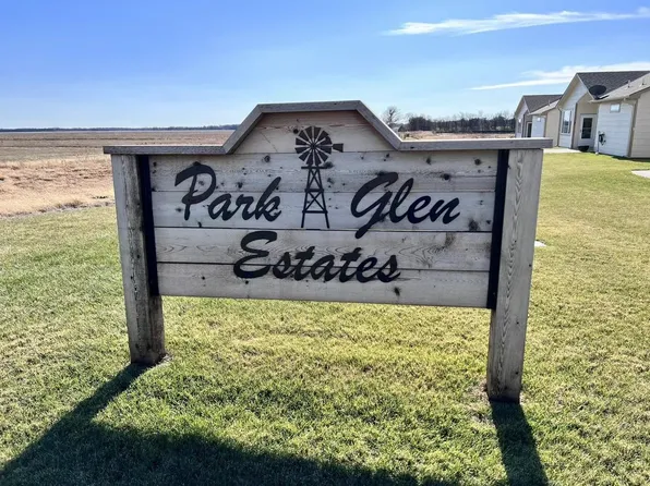 1212 E Park Glen St, Clearwater, KS 67026