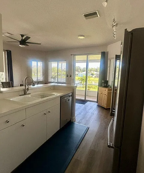 9510 Village View Blvd — Photo 5