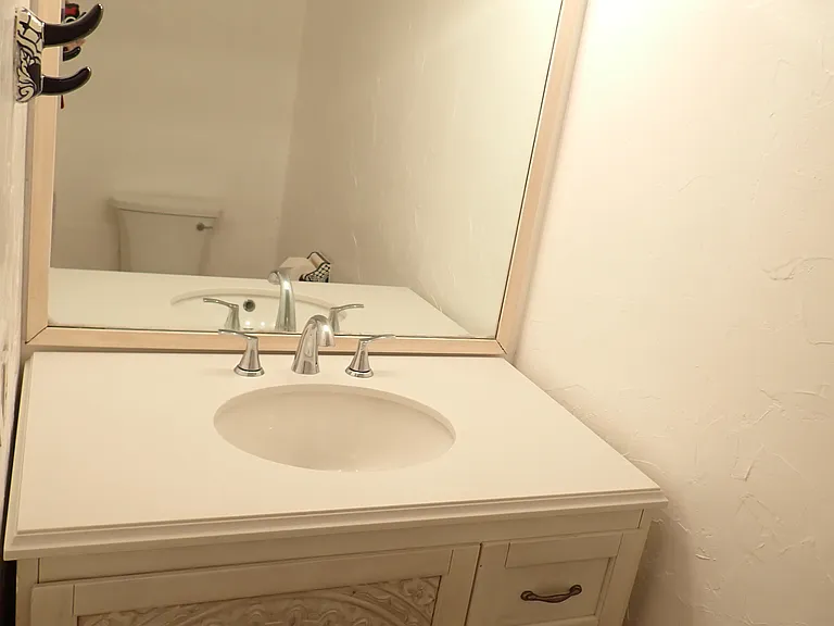 10156 Holburn Dr — Photo 14
