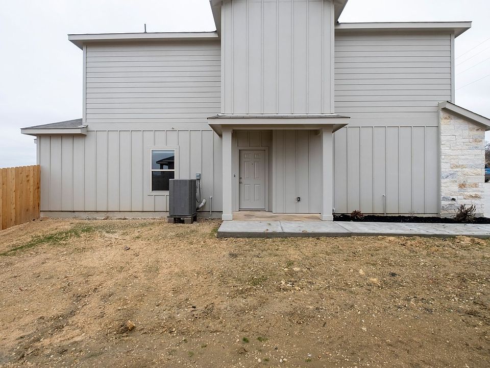 1st image of 1203 Garland Rd