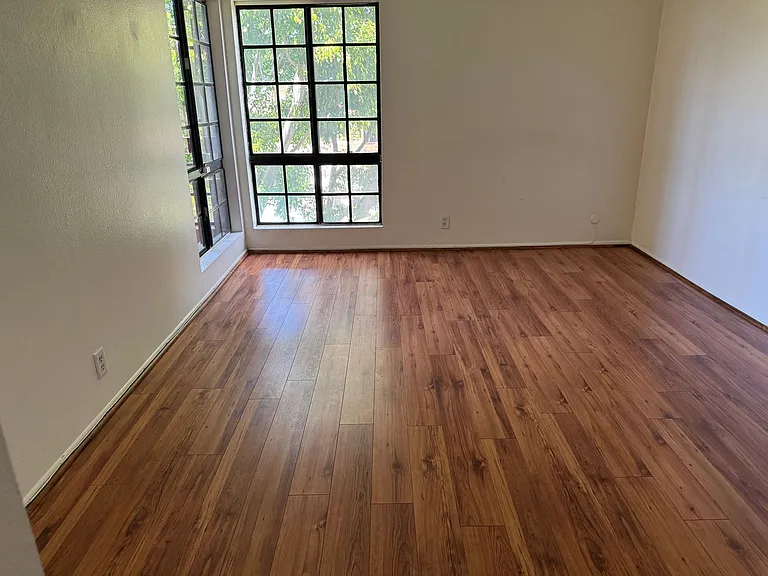 941 W Carson St #209 — Photo 18