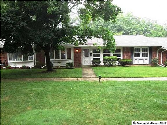 2nd image of 600 Lake Point Drive #B