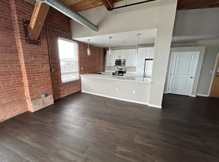 2820 Detroit Ave #405, Cleveland, OH 44113