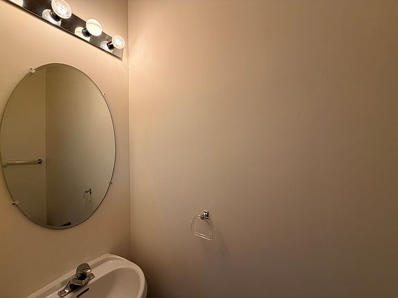 4th image of 125 Hidden Hill Cir