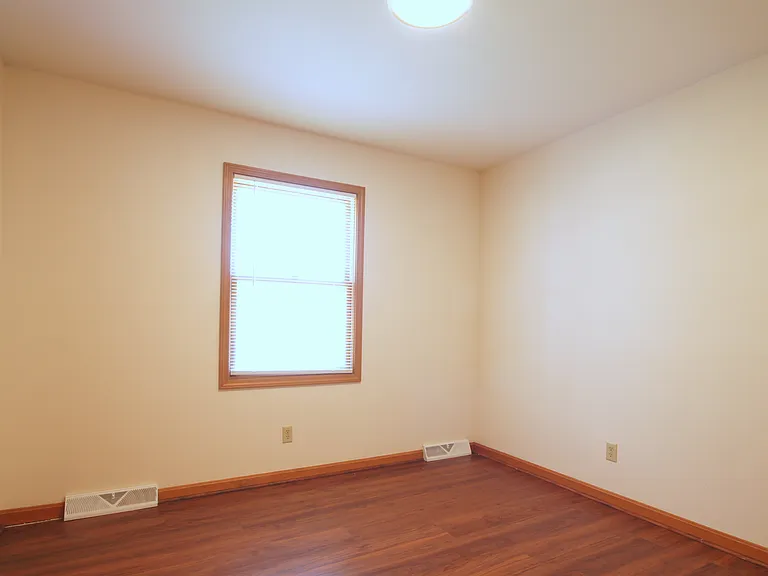 7666 Gourley Ln — Photo 13
