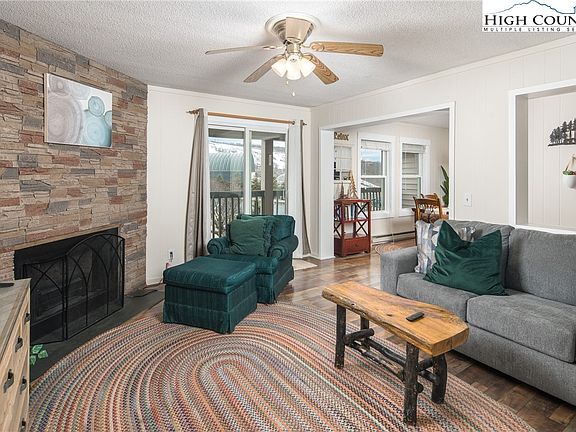 5th image of 301 Pinnacle Inn Road #3115