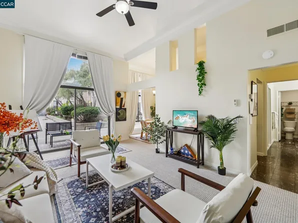 470 N Civic Dr APT 308, Walnut Creek, CA 94596