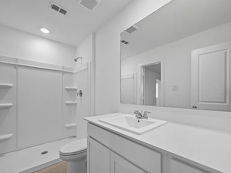 1013 Raintree Rd — Photo 12