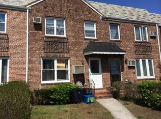 14851 61st Rd, Flushing, NY 11367