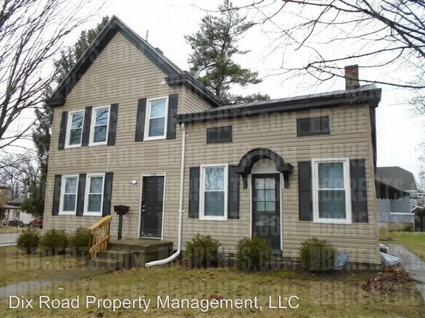 1581 Madison Ave, Cincinnati, OH 45231