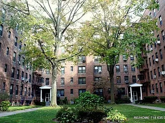 Sold by High Class Realty SB LLC