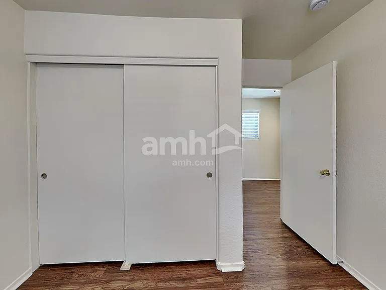 18554 W Mariposa Dr — Photo 19