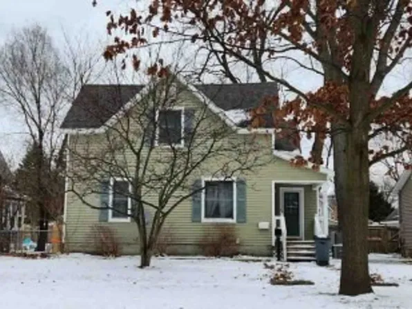 460 N Almont Ave, Imlay City, MI 48444