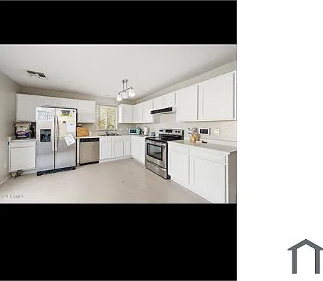 12036 W Larkspur Rd — Photo 2