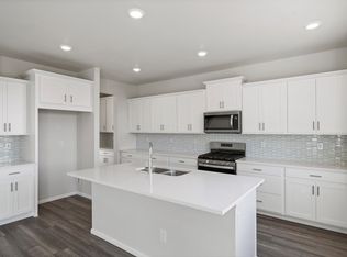 The Golden Gate Plan, Buffalo Highlands: The Canyon Collection, Commerce City, CO 80022