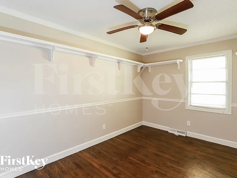 4800 N Wallace Ave — Photo 11