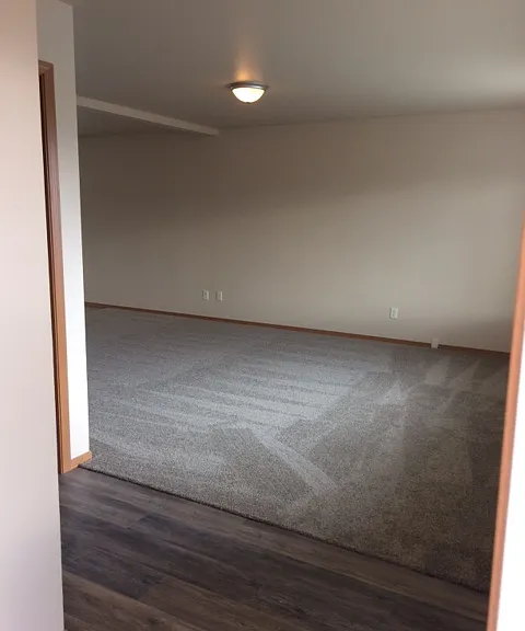 1010 N Devon Ave — Photo 14