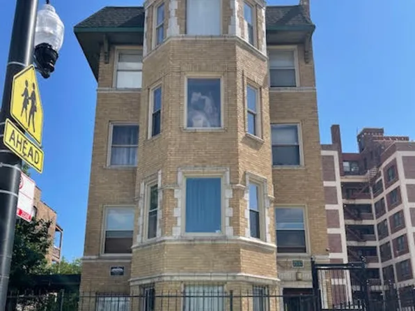 7555 S South Shore Dr #1B, Chicago, IL 60649