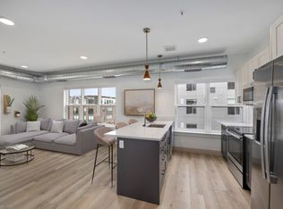 Brunswick Apartments & Flexible Coworking Office Spaces, Auburn Hills, MI 48326