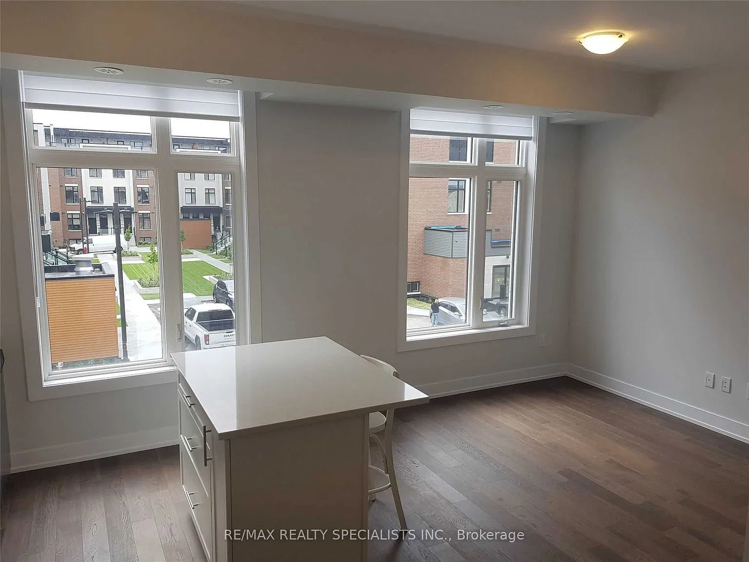 2 bed, $2,800 — Photo 4