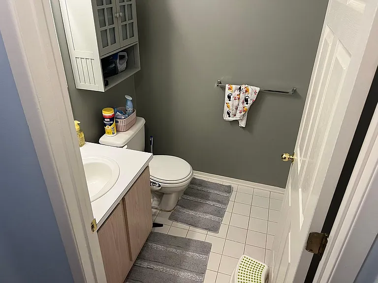 22204 Cape Cod Way — Photo 32