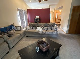 726 E Nicollet, Saint Paul, MN 55116