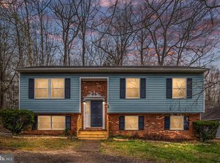201 Monticello Cir, Locust Grove, VA 22508