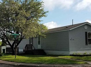 1 Holly Ln, Duluth, MN 55810