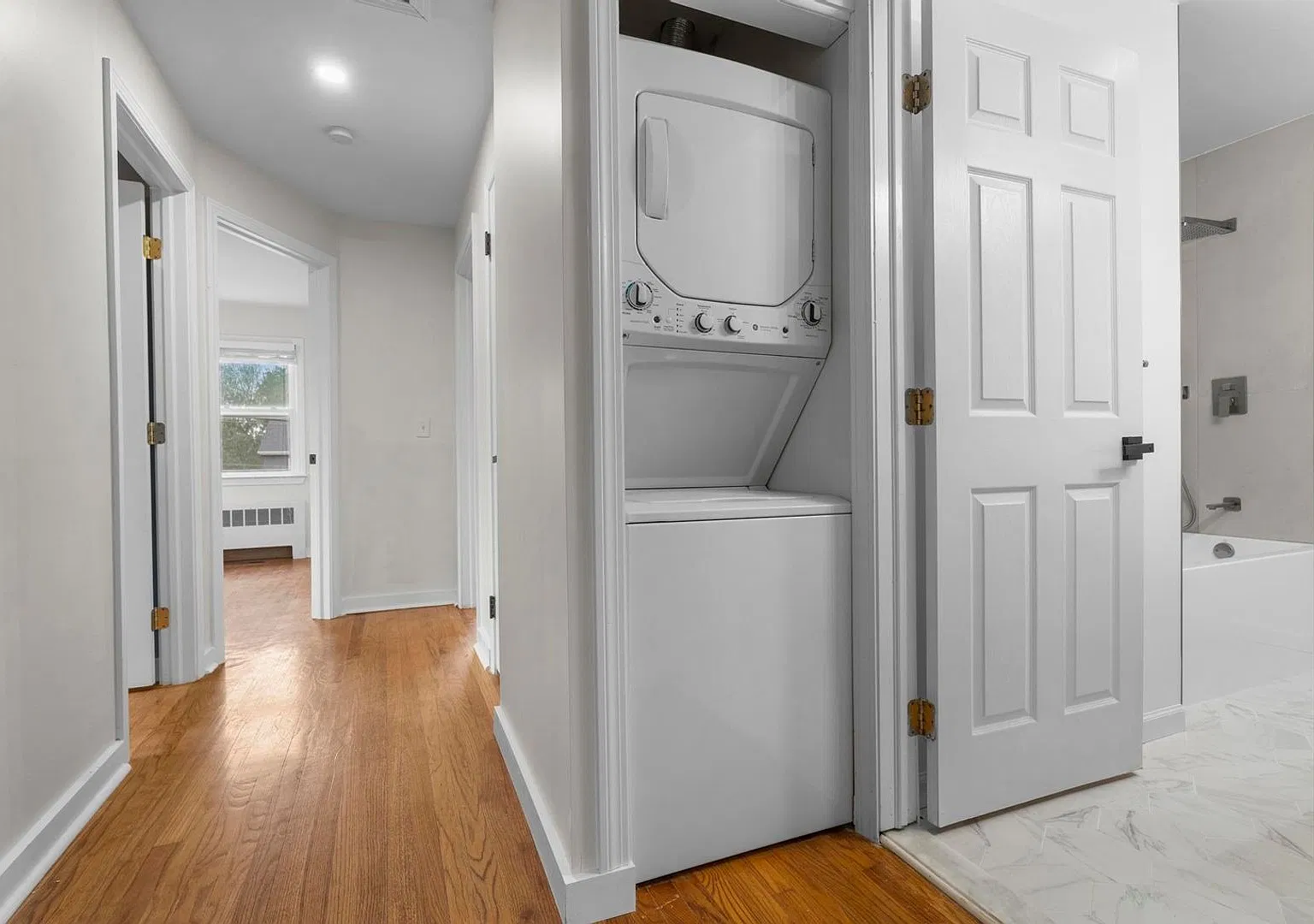 Charming 3BR House in Milford — Photo 4