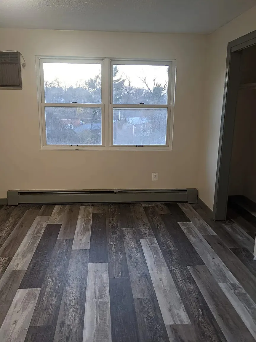 2 bed, $1,950 — Photo 2