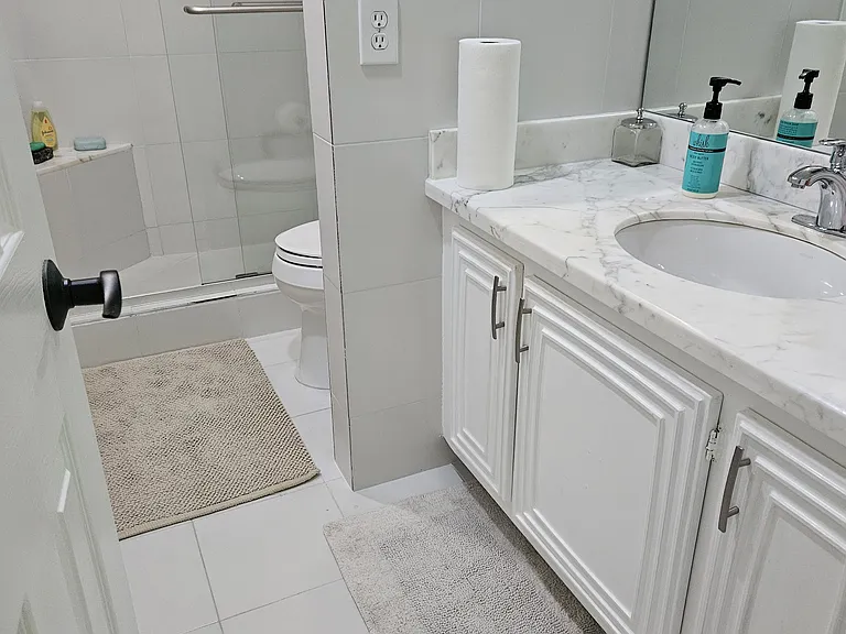16446 NE 27th Pl #38 — Photo 40