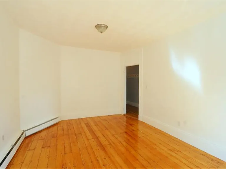 119 Harvard St #4 — Photo 3