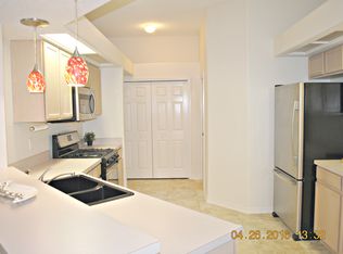 18216 Sweet Jasmine Dr, Tampa, FL 33647