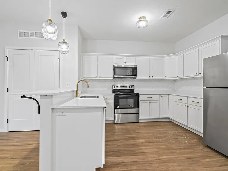 Ravina New Construction — Photo 56
