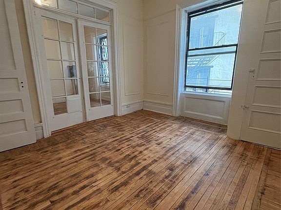 3rd image of 505 West 143rd Street West 143rd St #23